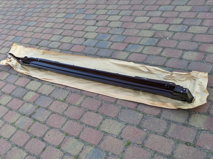 фото №5, Lexus ct200h рестайлинг правая планка пороговая порог 17-