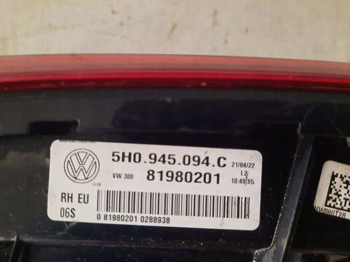 фото №5, Volkswagen golf viii 8 19- лампа зад задняя правая наружная 5h0945094c