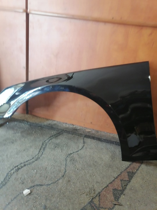 фото №10, Audi a4 b9 крыло левый переднее ly9b дорестайлинг
