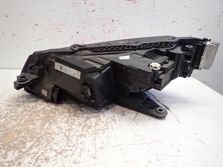 фото №5, Лампа перед права skoda superb iii рестайлінг повний led