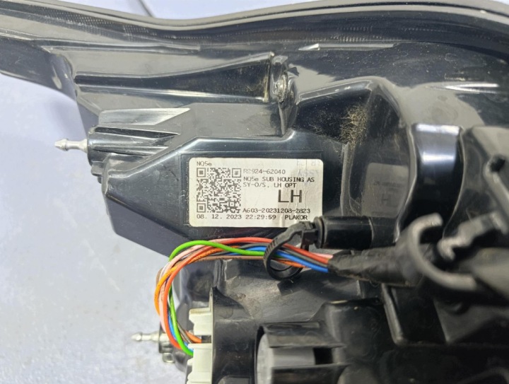 фото №9, Kia sportage v 23- фара зад ліва зовнішня r2924-3240