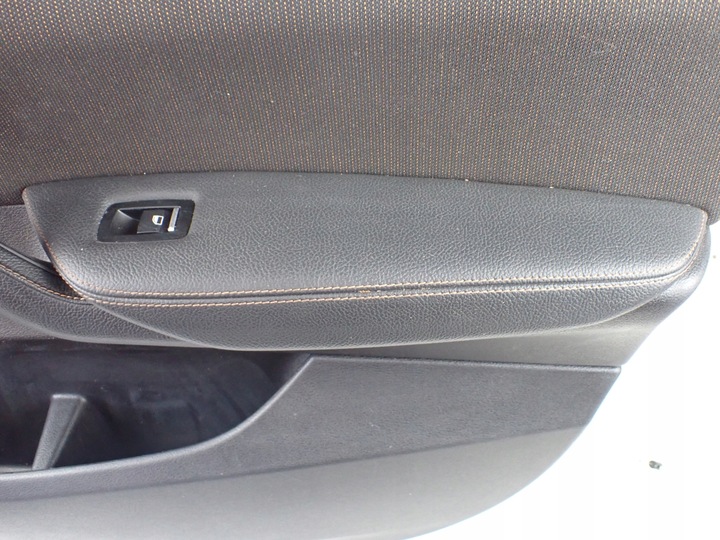 фото №13, Обивка боковина дверь правый p bmw f26 75807661