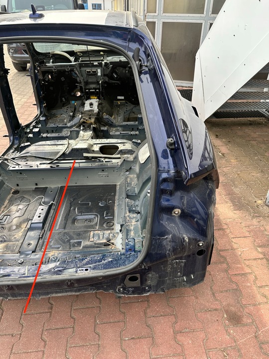 фото №2, Audi q8 4m8 чверть лонжерон поріг праві зад права задня оригінал