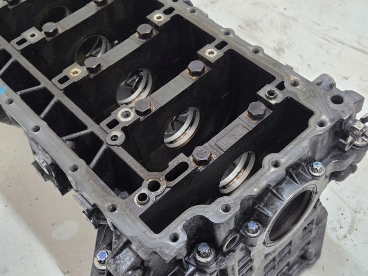 фото №13, Блок двигателя bmw e60 e61 n52b30a oem номер 7539322