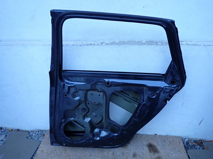 фото №12, Двері праві задні праві зад audi a4 8w b9 рестайлінг універсал avant 2019-