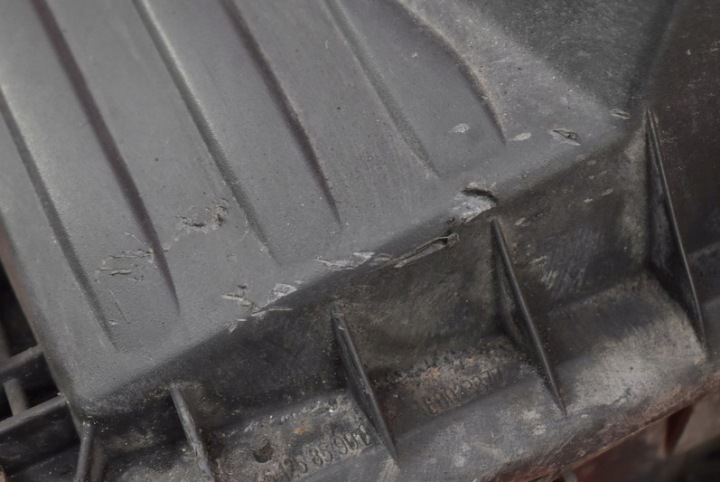 фото №6, Корпус фільтра повітря 9129743 ew opel tigra b 1.4 16v 90 km 04-09