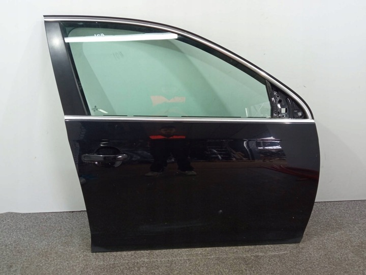 фото №1, Дверь правые перед lc9x mk5 volkswagen jetta v 2005-2010