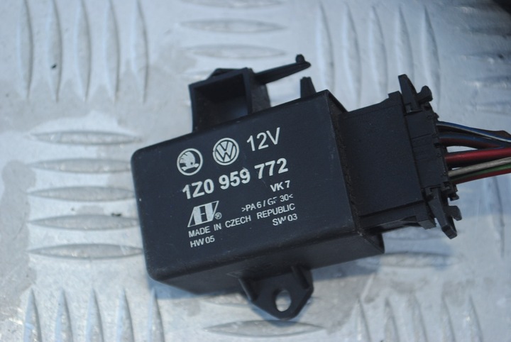 фото №5, Блок управления сиденья + установка + модуль обогрева vw passat b6