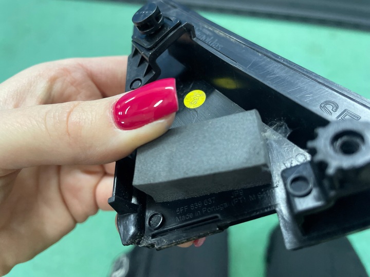 фото №3, Планка накладка треугольник дверь левый зад cupra formentor 5ff839637