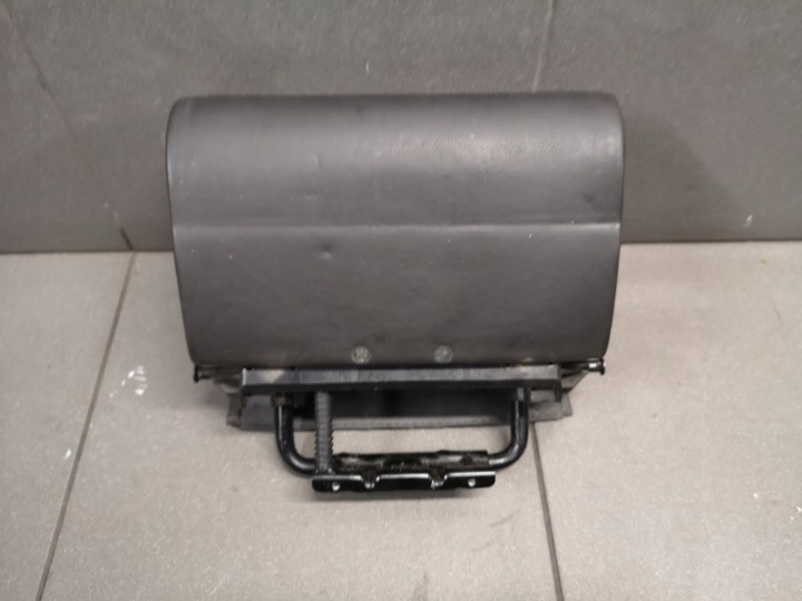 фото №7, Подголовник средний сиденья audi a8 d2 чёрный