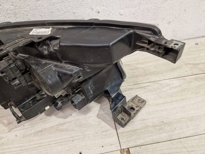 фото №10, Лампа перед левая ranger рестайлинг полный led jb3b-13e015