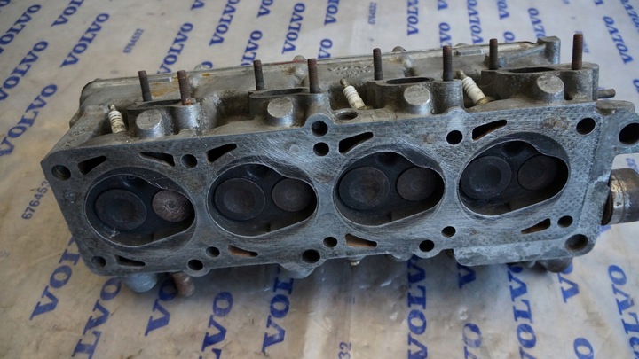 фото №4, Головка комплектная volvo 140 amazon 240 b21 1000160
