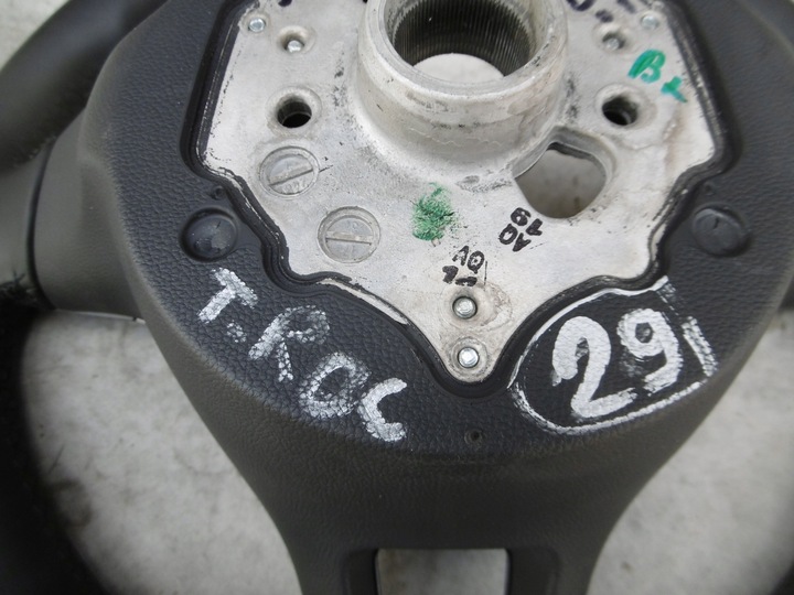 фото №11, Руль многофункциональная vw touran ii 15-