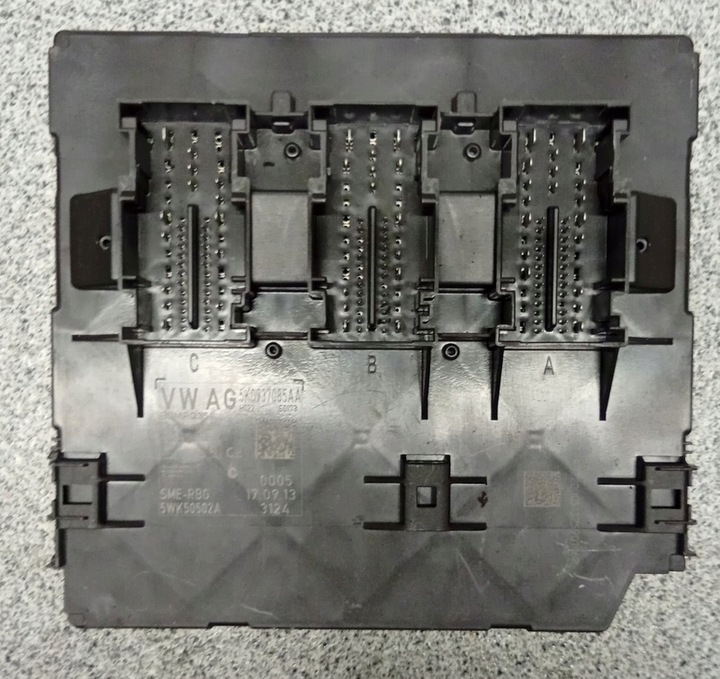 фото №1, 5k0937085aa bcm vwag