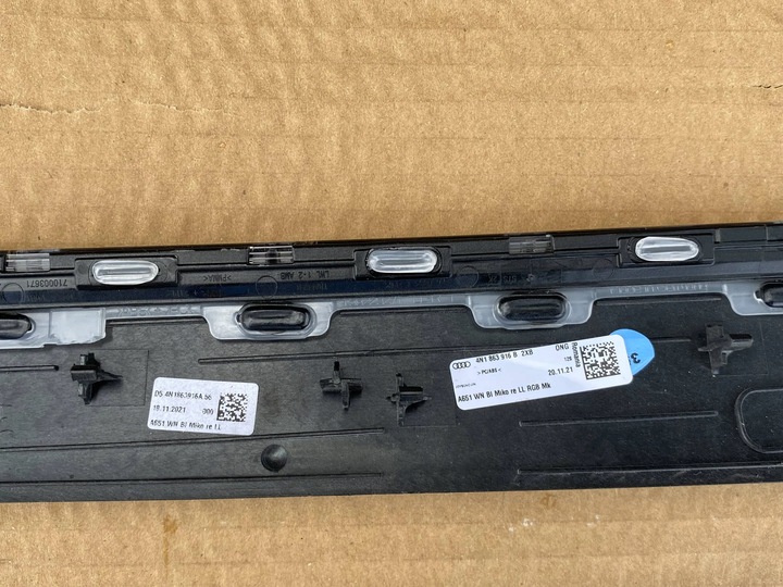 фото №14, Планка внутрішня dekor audi a8 d5 4n1863916b