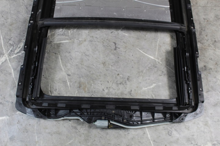 фото №11, Люк двигун механізм bmw seria 3 e90