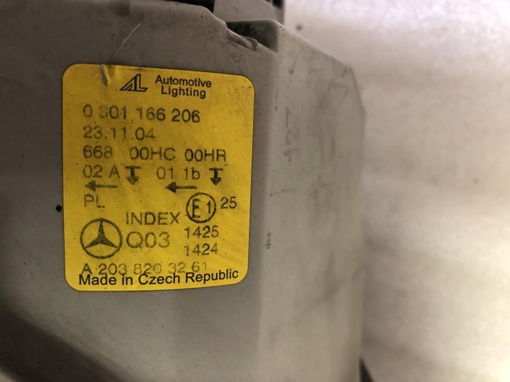 фото №12, Лампа правые перед a2038203261 mercedes w203 рестайлинг