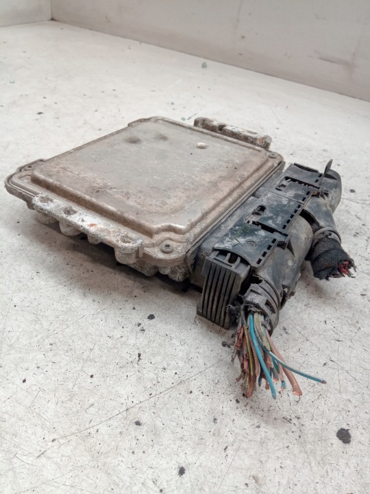 фото №10, Opel astra компьютер двигателя 0281012549