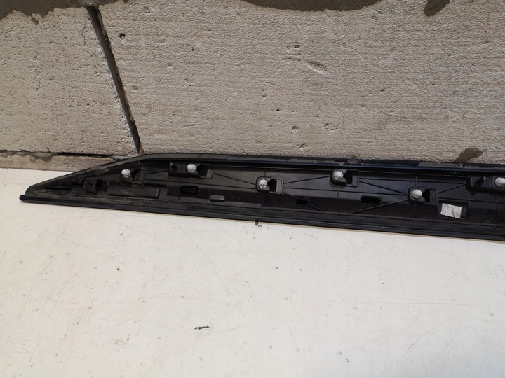 фото №5, Планка двері праві перед skoda superb iii 3v0