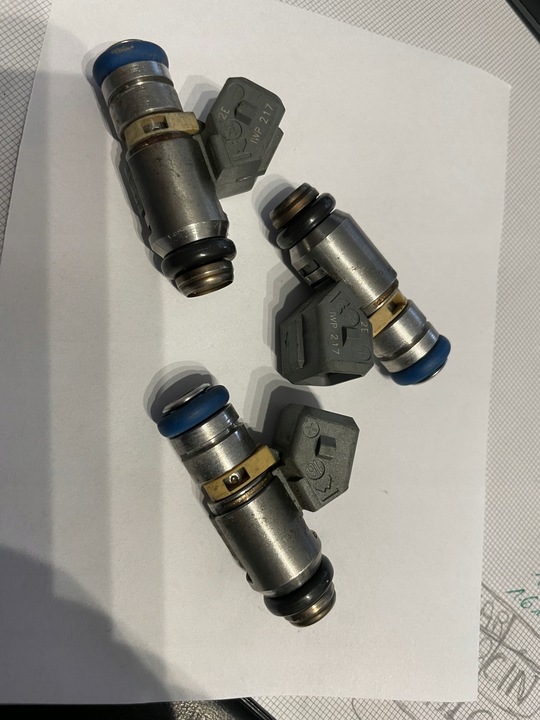 фото №1, Інжектор renault 1.8 2.0 16v 048h101354