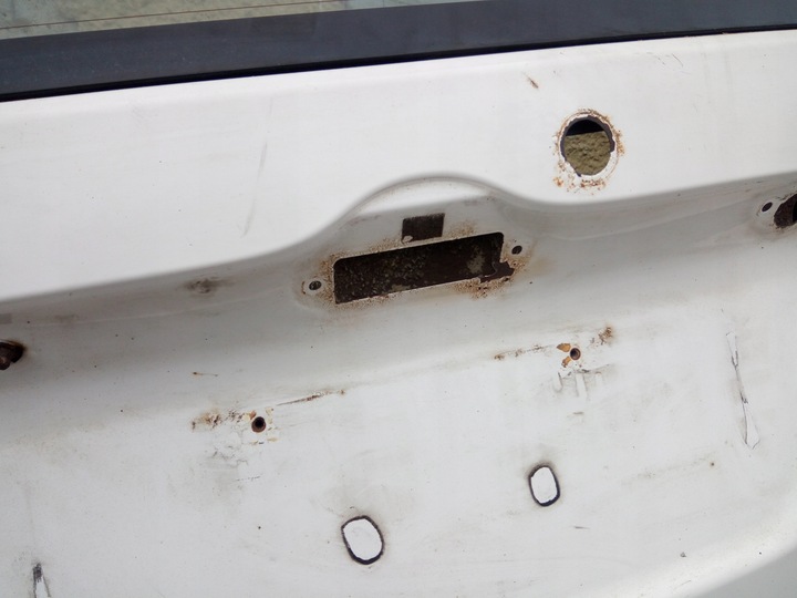 фото №5, Кришка зад toyota corolla verso i '02-04 оригінал.