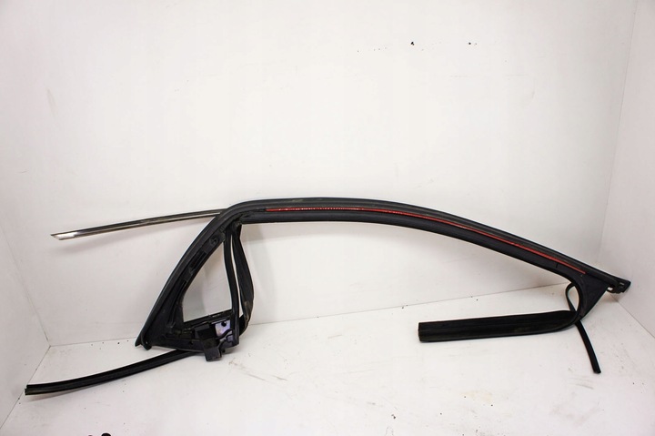 фото №1, Ir077 bentley flying spur i прокладка скла перед