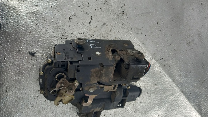 фото №2, Замок праві перед skoda fabia 1.4b 06r hb