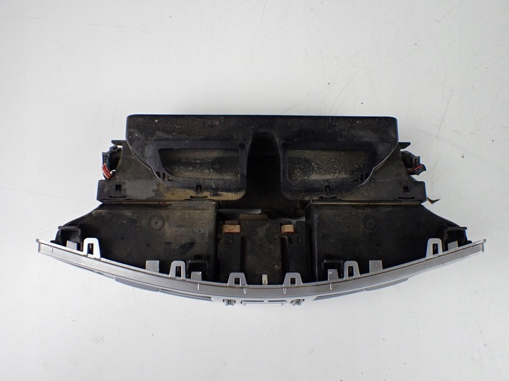 фото №6, Средняя решётка воздуховод часы mercedes s500 w221 a2218300954