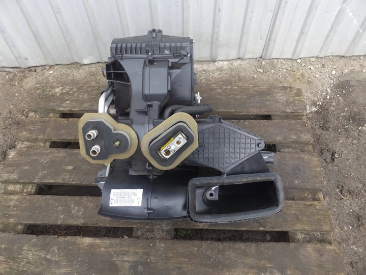 фото №2, Fiesta mk7 обігрівач кондиціонер 8v51-19b555-em