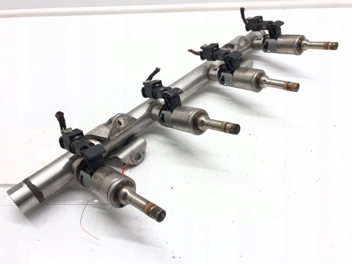 фото №2, Планка впрыскивающий vw golf vii 04e133036a 1.4 140km