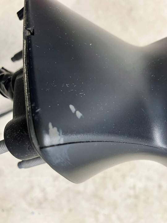 фото №7, Corolla e21 sedan универсал hb зеркало внешние комплектные левая 1l0 8 pin