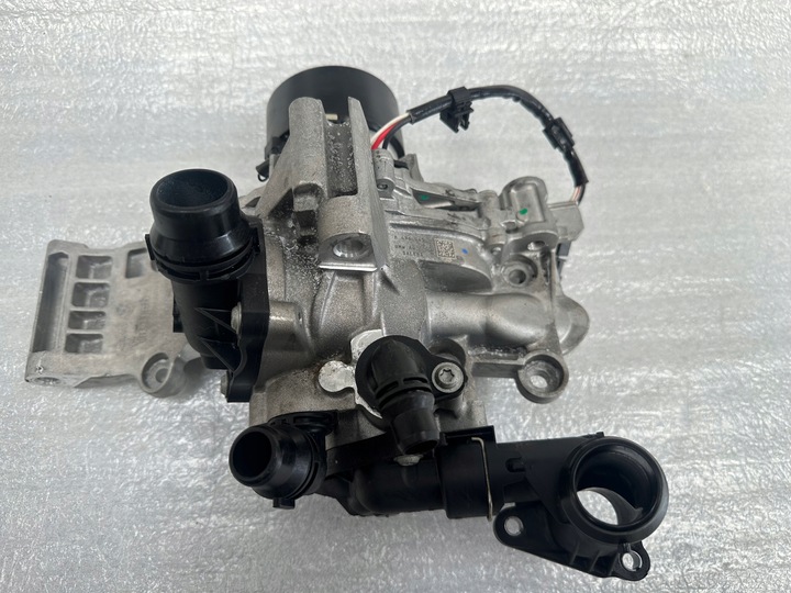 фото №6, Bmw 2 u06 x1 u11 b47 насос води термостат 8471945