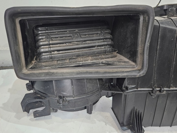 фото №9, Mercedes a-kl w176 отопитель a2468301500
