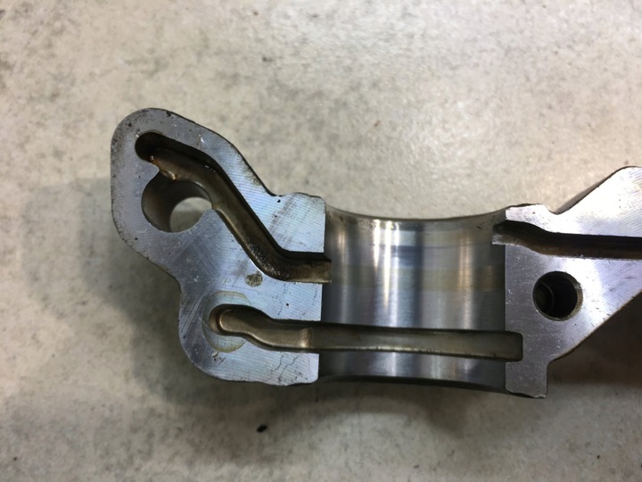 фото №11, Головка циліндрів вали colt vi 1.3 16v mn155155e