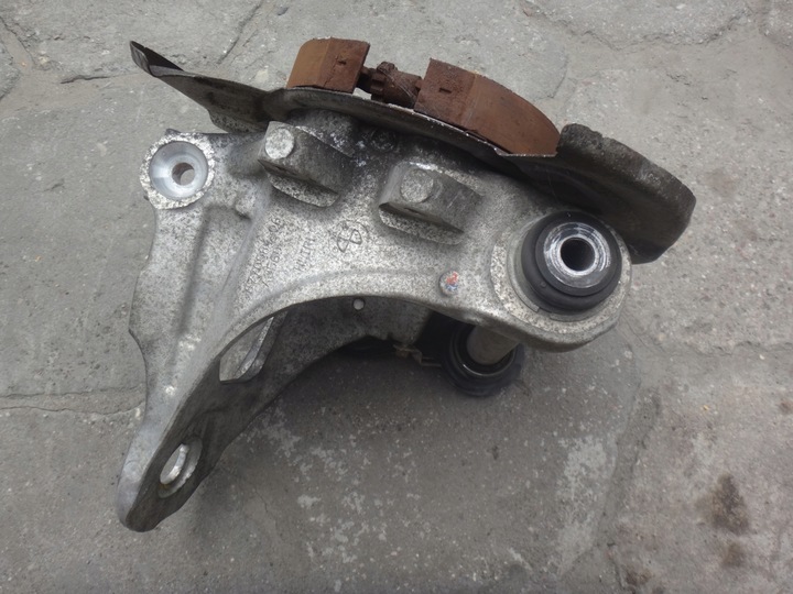 фото №12, Поворотна опора права правий зад задня bmw x5 e70 x6 e71