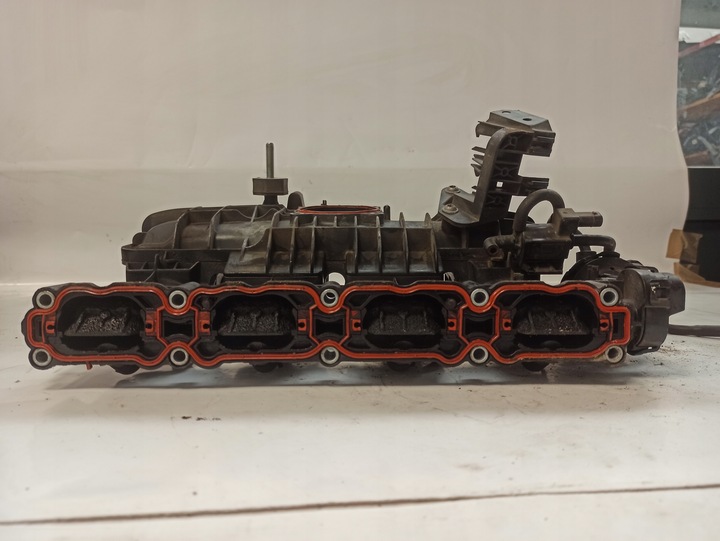 фото №8, Volkswagen passat b8 колектор всмоктуючий 06l133201as