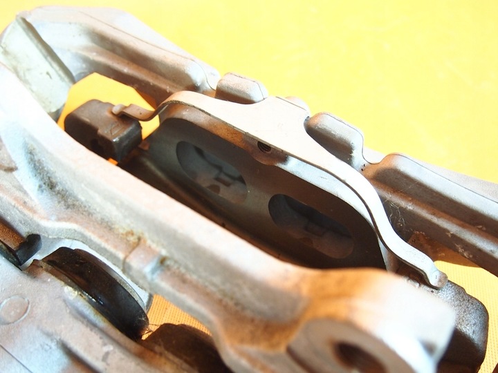 фото №9, Audi a6 4g суппорт тормозной перед 356 левый 36km 4g0615105ap / 4g0615123b