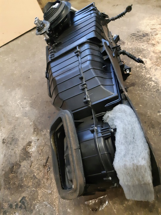 фото №12, Audi a6 c7 обігрівач комплектна європа 4g1820005k