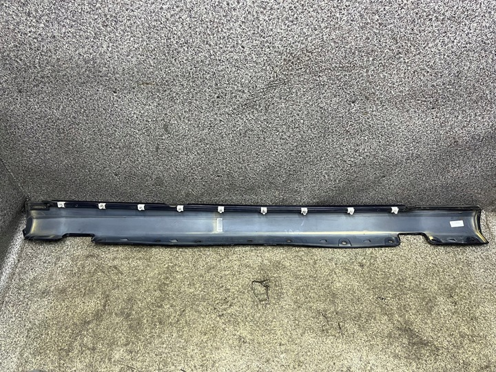 фото №6, Mercedes w203 планка накладка пороговая левая универсал c359 рестайлинг