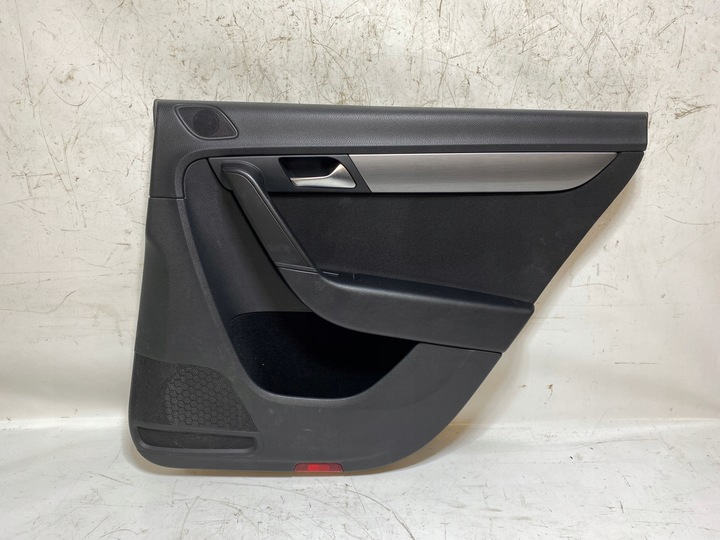 фото №1, Vw passat b7 універсал оббивка боковина двері праві зад eu