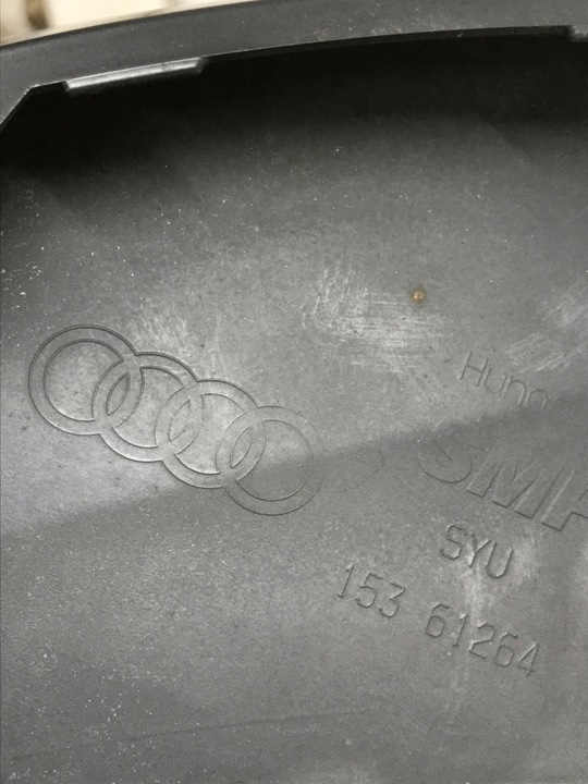 фото №13, Audi q8 s-line 4m8 спойлер дифузор бампера зад