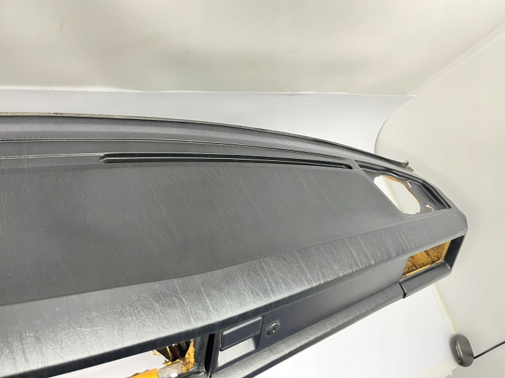 фото №7, Торпедо раздаточная консоль капот mercedes w201 190