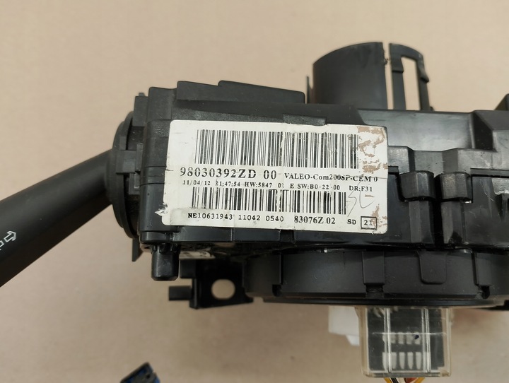 фото №10, Peugeot 208 перемикач комбінований кермовий/підкермовий стрічка