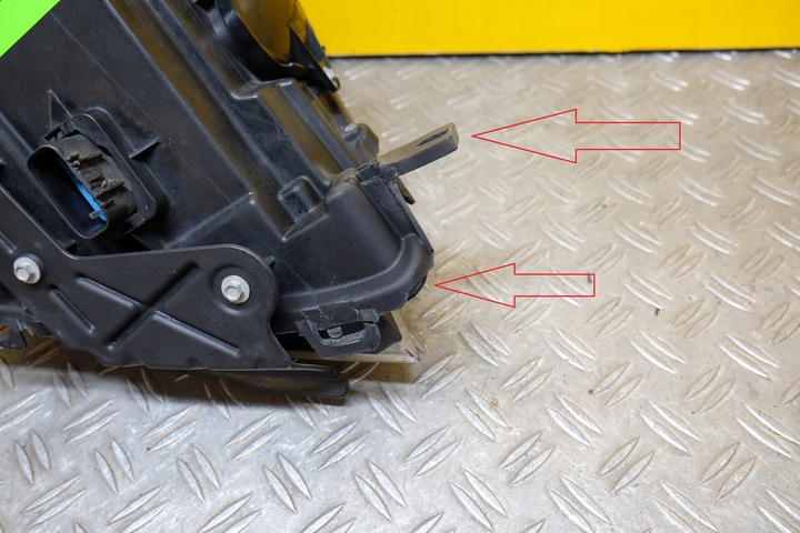 фото №16, Cadillac cts 2008-2014 фара лампа звичайна soczewkowa l usa