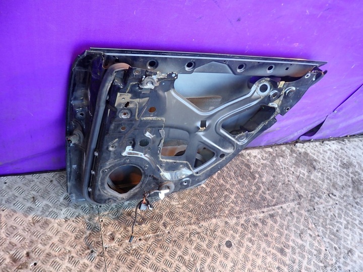 фото №6, Audi a4 b6 sedan дверь зад правые задние lz9w планка нижняя