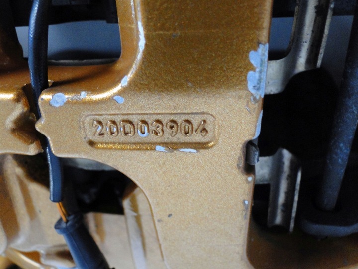 фото №10, Mercedes комплект затискачі супорт переднє c клас 205 e клас 213 w213 63 amg