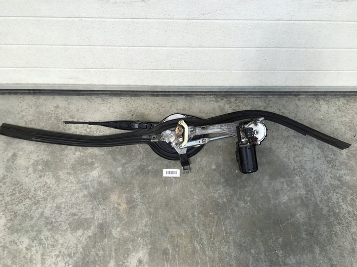 фото №8, Механізм двигунчик двірники передній скла mercedes w124 e-klasa 1993-