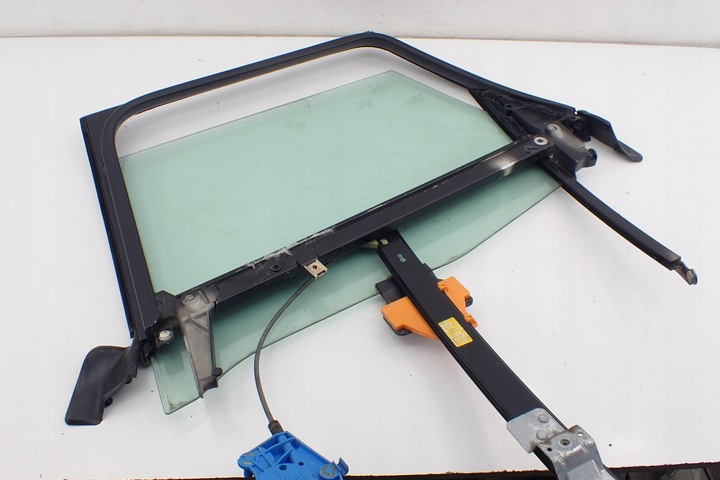 фото №8, Audi a4 b6 рамка з стекло дверь прокладка правые зад задняя правые