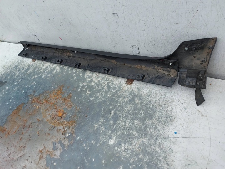 фото №13, Dacia duster 2 ii 17- права планка порогова поріг накладка