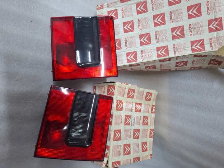 фото №1, Citroen xm лампа зад левая w крышка багажника универсал 95661889 новая